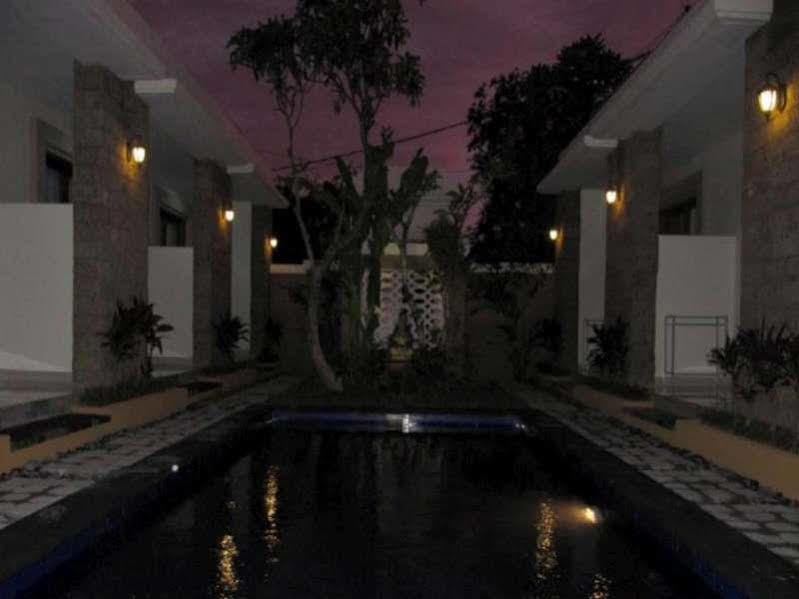 Ayu Love & Harmony Guest House Sanur  Bagian luar foto